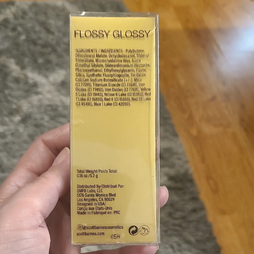 Scott Barnes Flossy Glossy Lip Gloss - Shimmering Gold